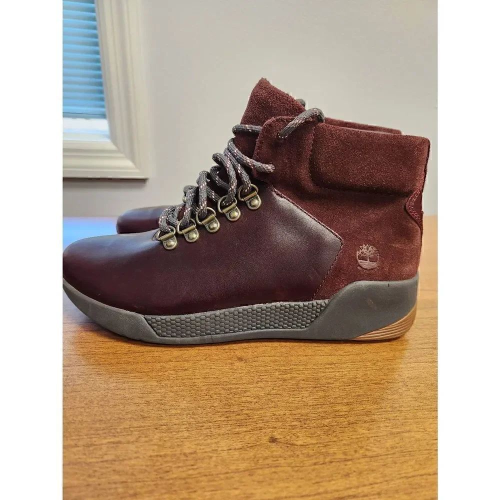TIMBERLAND KIRI UP WOMEN'S BURGUNDY WATERPROOF LEATHER HIKING BOOTS #A1ZFW size